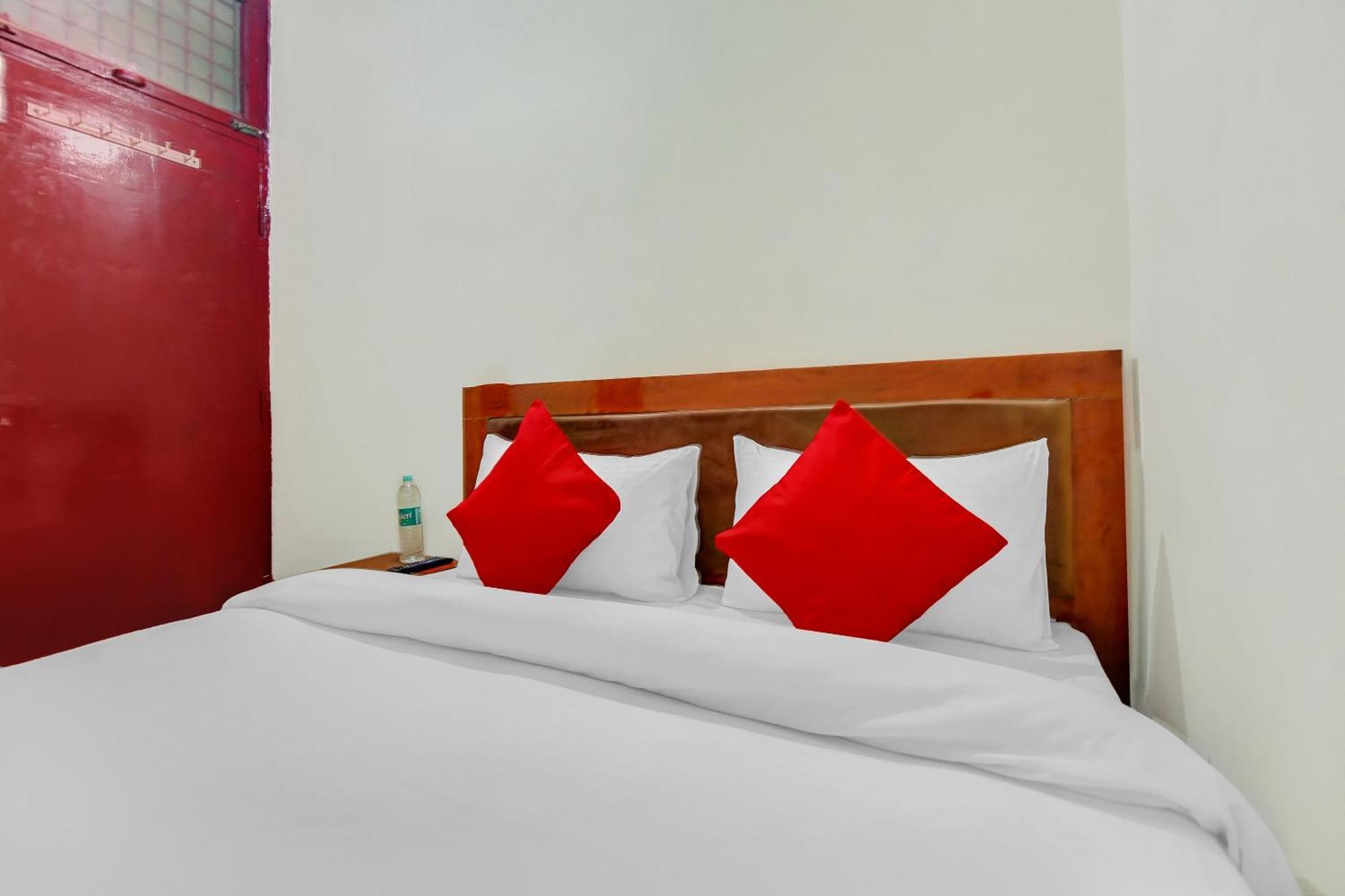 Hotel O Yash Hotel Ghaziabad Eksteriør bilde